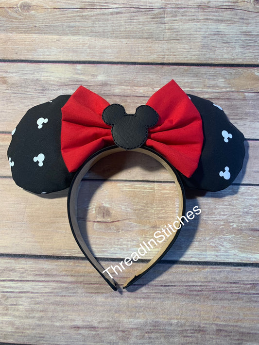 6. Minnie Mouse headband